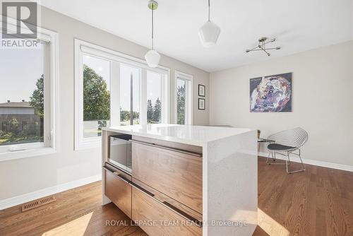 2A Weslock Way, Ottawa, ON 