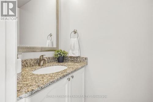 2A Weslock Way, Ottawa, ON 