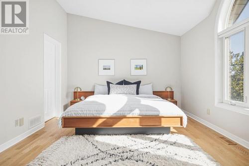 2A Weslock Way, Ottawa, ON 