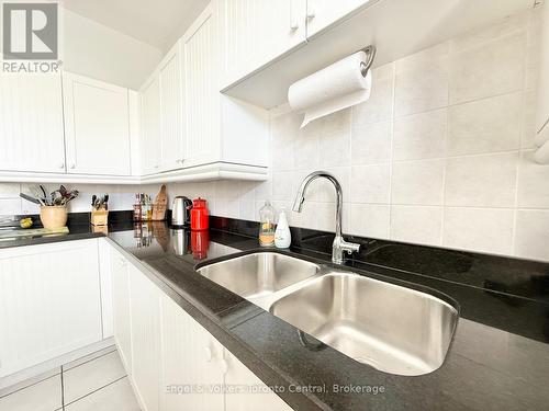 55 CLUBHOUSE DRIVE , Collingwood, Ontario L9Y 4Z5 2