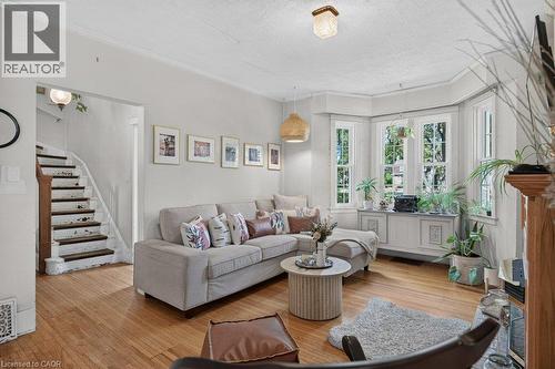 32 Lincoln Avenue, Brantford, ON 