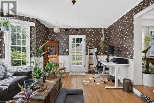 32 Lincoln Avenue, Brantford, ON 
