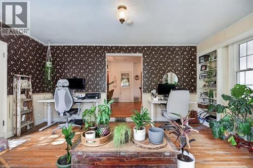 32 Lincoln Avenue, Brantford, ON 