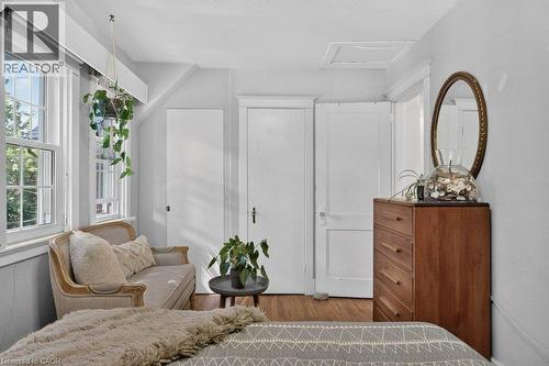 32 Lincoln Avenue, Brantford, ON 