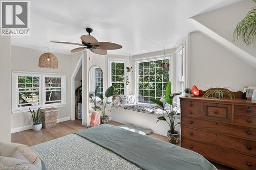 32 Lincoln Avenue, Brantford, ON 