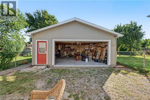 IMAGINE! Your own private workshop!! - 589 Mohawk Road W, Hamilton, ON 