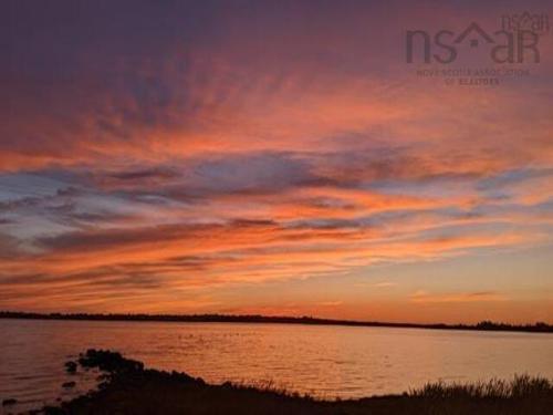 1663 Highway 3, East Pubnico, NS 