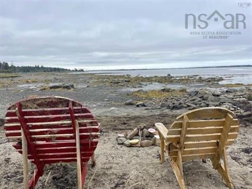 1663 Highway 3, East Pubnico, NS 