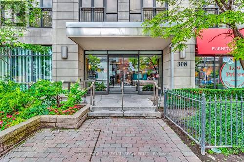 404 - 308 PALMERSTON AVENUE , Toronto, Ontario M6J 3X9 2