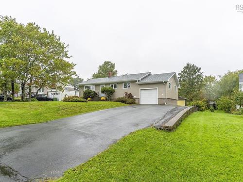 46 Nova Terrace, Dartmouth, NS 
