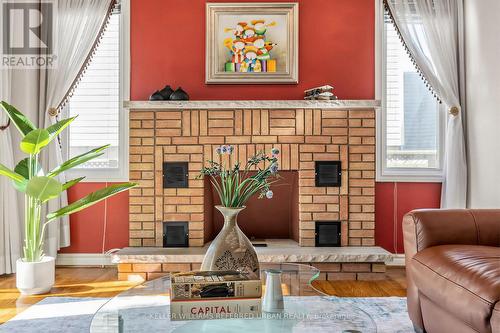 411 Cummer Avenue, Toronto, ON 