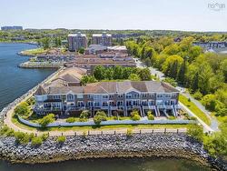 5 Arthur Lismer Court  Bedford, NS B4A 4B4