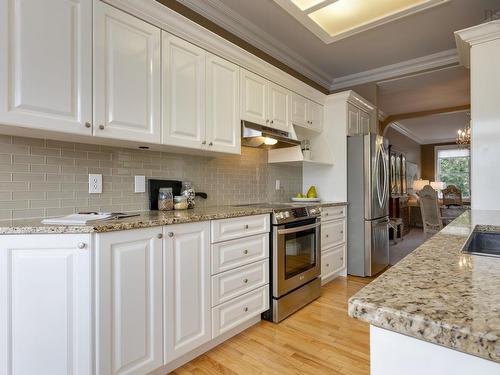 5 Arthur Lismer Court, Bedford, NS 