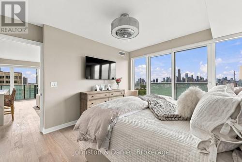 Wake up to great views - 2010 - 99 Foxbar Road, Toronto, ON 