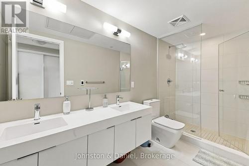 Primary 4 pc Ensuite - 2010 - 99 Foxbar Road, Toronto, ON 