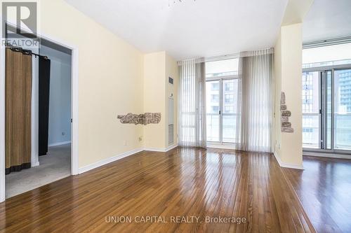 2002 - 509 Beecroft Road, Toronto, ON 