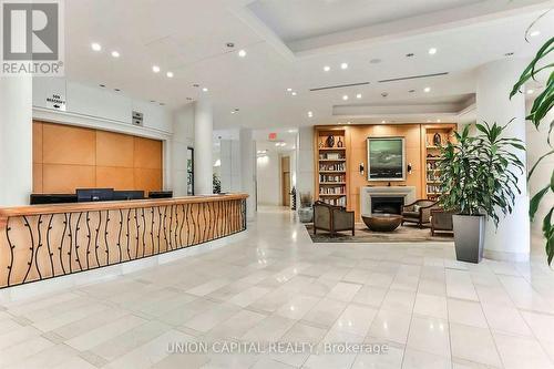 2002 - 509 Beecroft Road, Toronto, ON 