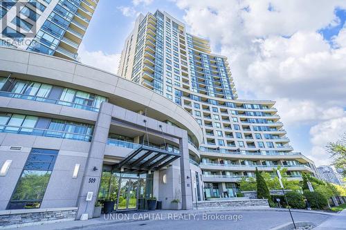 2002 - 509 Beecroft Road, Toronto, ON 
