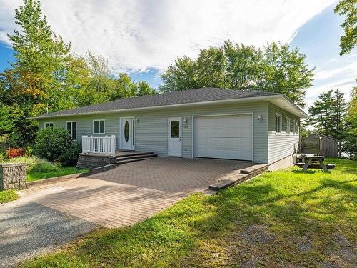 64 Davis Avenue, Upper Rawdon, NS 