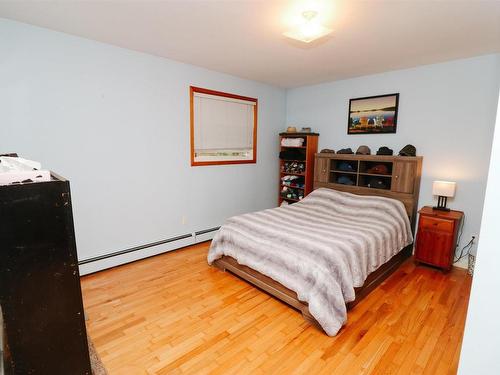 52 Evergreen Drive, Salmon River, NS 