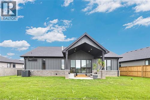 111 Bloomington Way, Chatham, ON 