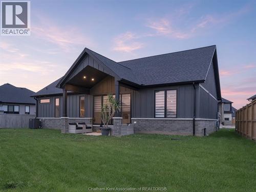 111 Bloomington Way, Chatham, ON 