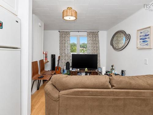379 Eighth Street, New Waterford, NS 