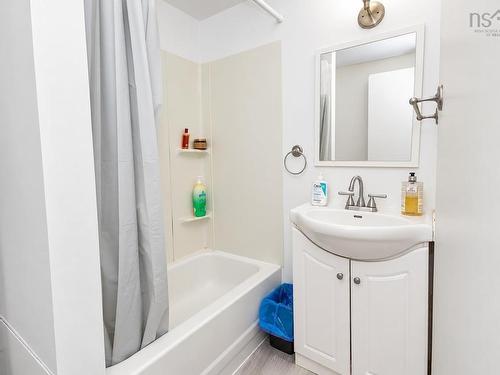 379 Eighth Street, New Waterford, NS 
