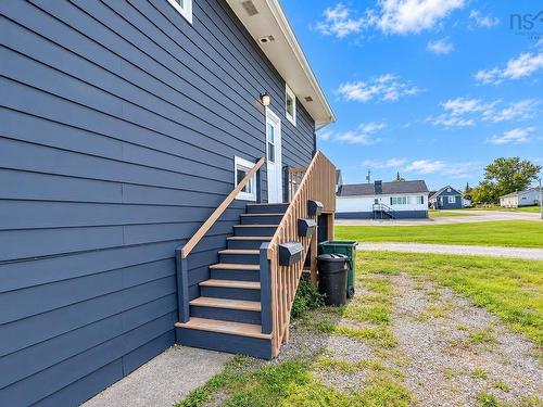 379 Eighth Street, New Waterford, NS 