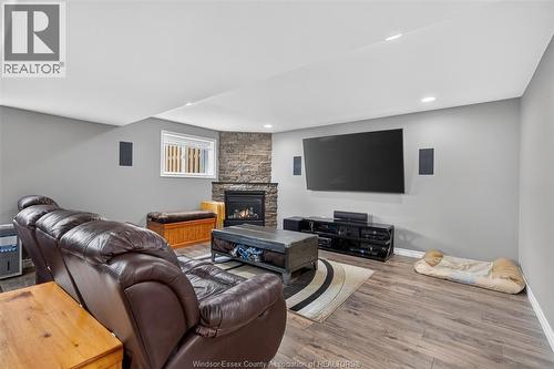 399 Poplar Drive, Lakeshore, ON 