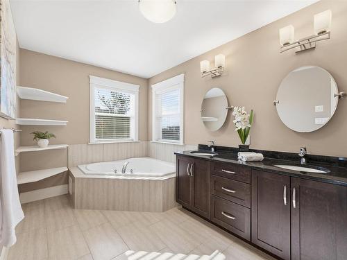 119 William Borrett Terrace, Bedford, NS 