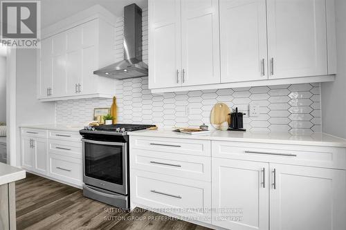 551 Scenic Court, Warwick (Watford), ON 