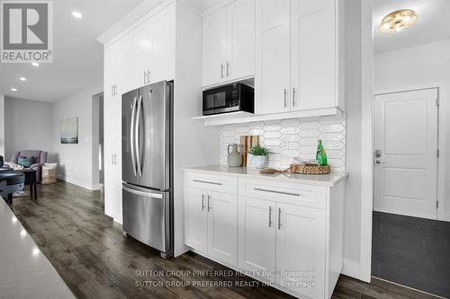 551 Scenic Court, Warwick (Watford), ON 