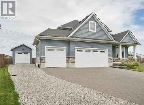 551 Scenic Court, Warwick (Watford), ON 