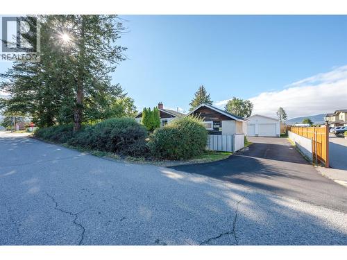 525 Skagit Avenue, Oliver, BC 