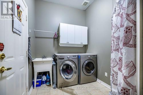 Laundry rm w acess to garage - 409 Harris Street, Whitby (Downtown Whitby), ON 