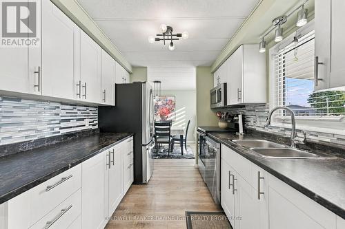 29 Redford Drive, South Huron (Exeter), ON 