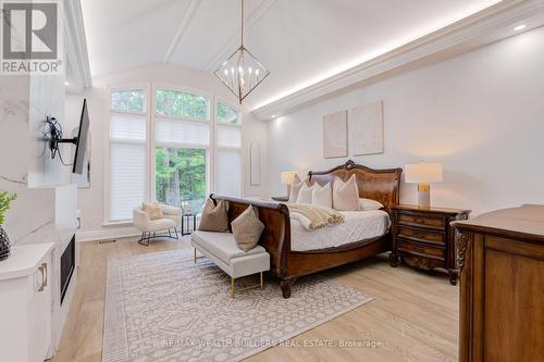 45 Shorewood Place, Oakville, ON 