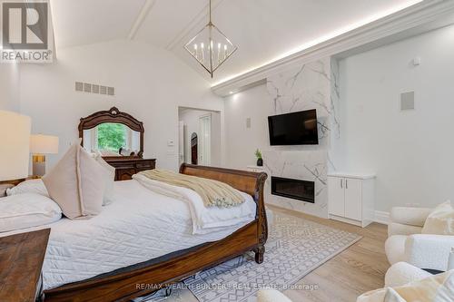 45 Shorewood Place, Oakville, ON 