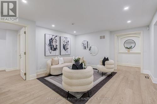 45 Shorewood Place, Oakville, ON 