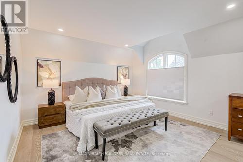 45 Shorewood Place, Oakville, ON 