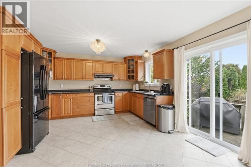1352 Meridian, Windsor, ON 