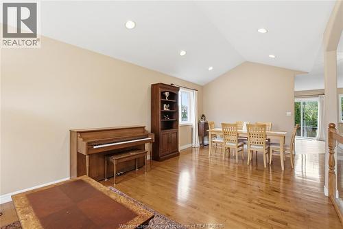 1352 Meridian, Windsor, ON 