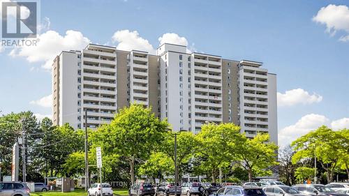 1804 - 2550 Pharmacy Avenue, Toronto, ON 