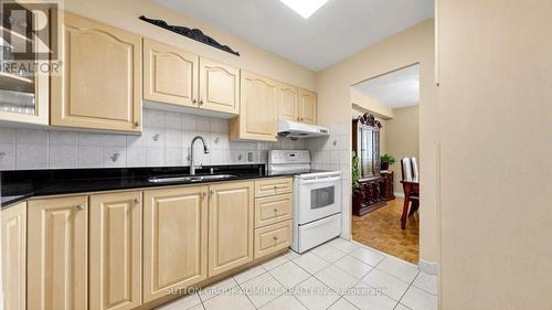 1804 - 2550 Pharmacy Avenue, Toronto, ON 