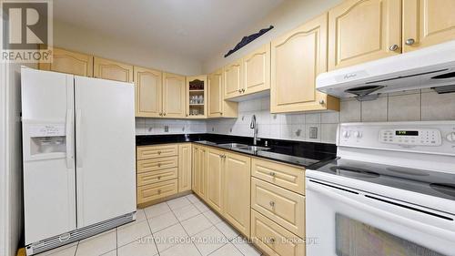 1804 - 2550 Pharmacy Avenue, Toronto, ON 