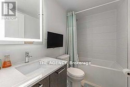 320 - 2301 Danforth Avenue, Toronto, ON 