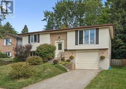 24 BRIARLEA ROAD Guelph (Kortright West), ON N1G 3H5
