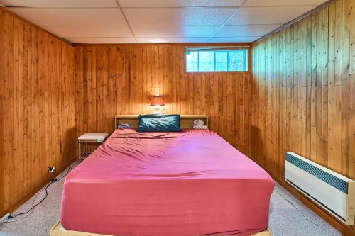 Chambre à coucher - 648 Mtée Des Trente, Mont-Saint-Hilaire, QC 