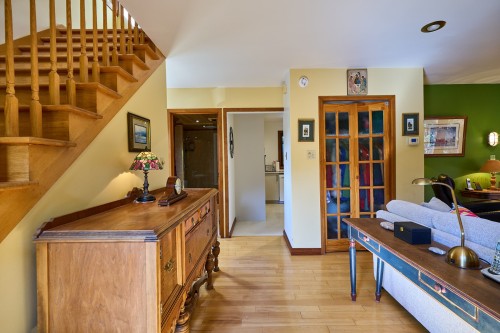 Hall d'entrée/Vestibule - 648 Mtée Des Trente, Mont-Saint-Hilaire, QC 
